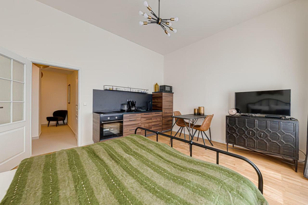 My Prague Apartments Stepanska Exterior photo